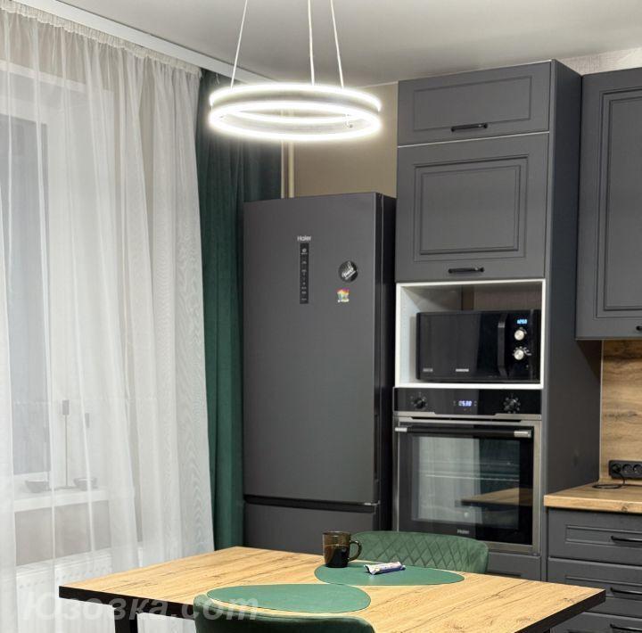 2-комн. квартира, 51м², с мебелью, 3/9 эт., ДОНЕЦК