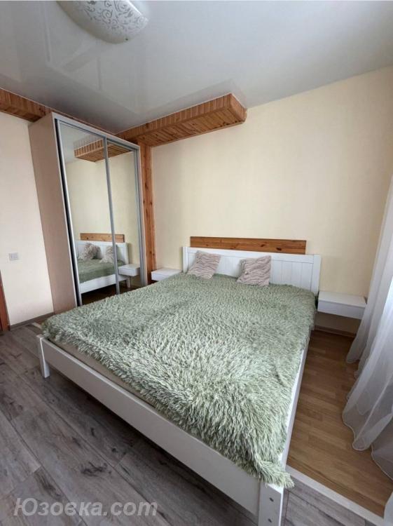 2-комн. квартира, 50м², с мебелью, 2/5 эт., ДОНЕЦК