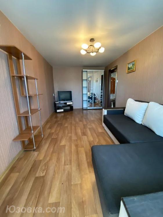 1-комн. квартира, 38м², с мебелью, 3/9 эт., ДОНЕЦК