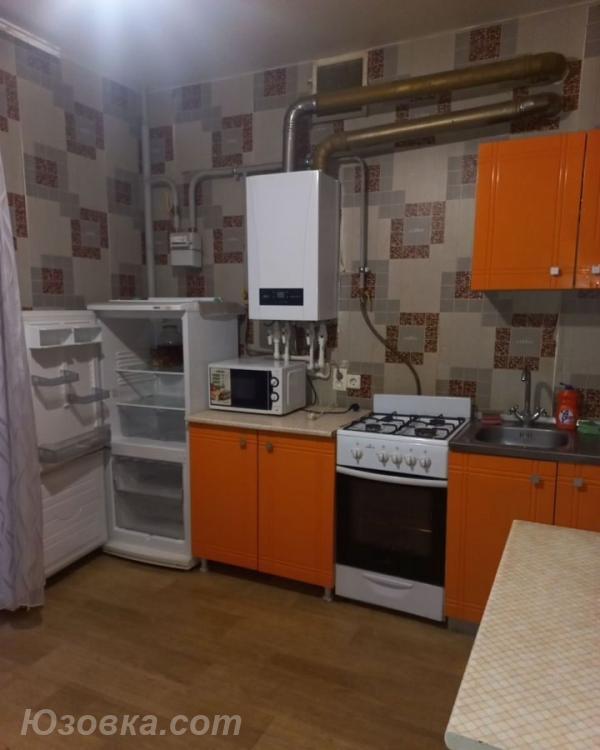 1-комн. квартира, 36м², с мебелью, 4/5 эт., ДОНЕЦК