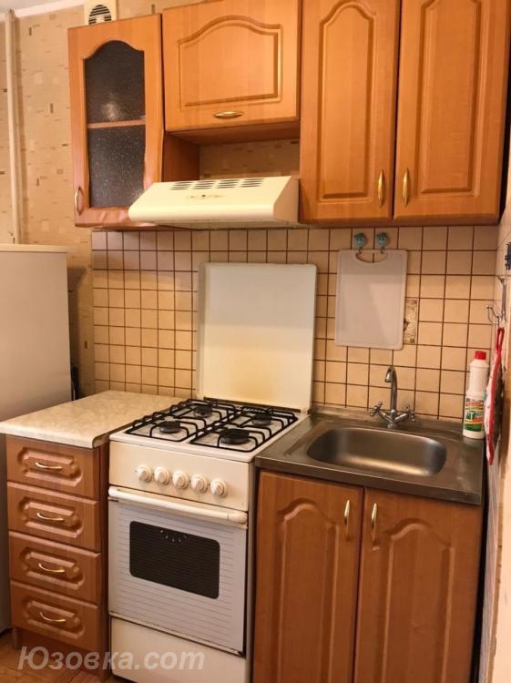 1-комн. квартира, 32м², с мебелью, 2/6 эт., ДОНЕЦК