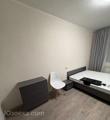 2-комн. квартира, 43м², с мебелью, 3/4 эт., ДОНЕЦК