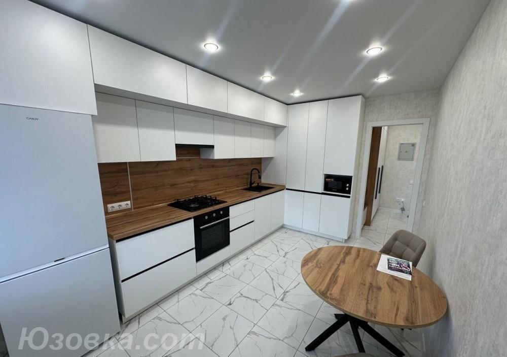 1-комн. квартира, 44м², с мебелью, 1/5 эт., ДОНЕЦК