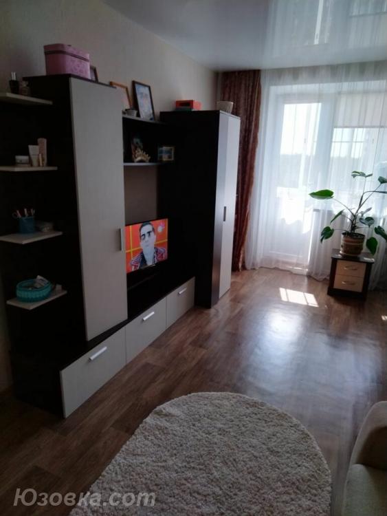 2-комн. квартира, 45м², с мебелью, 3/9 эт., ДОНЕЦК