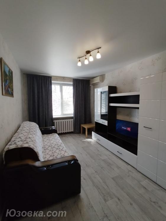 2-комн. квартира, 50м², с мебелью, 5/9 эт., ДОНЕЦК