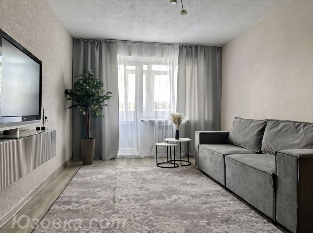 2-комн. квартира, 51м², с мебелью, 4/9 эт., ДОНЕЦК