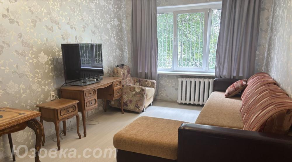 2-комн. квартира, 48м², с мебелью, 1/5 эт.