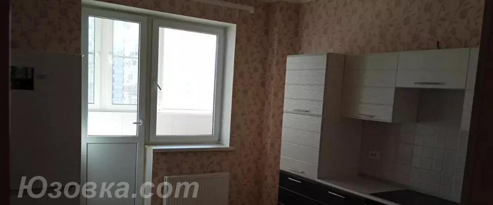 2-комн. квартира, 47м², с мебелью, 3/9 эт., ДОНЕЦК