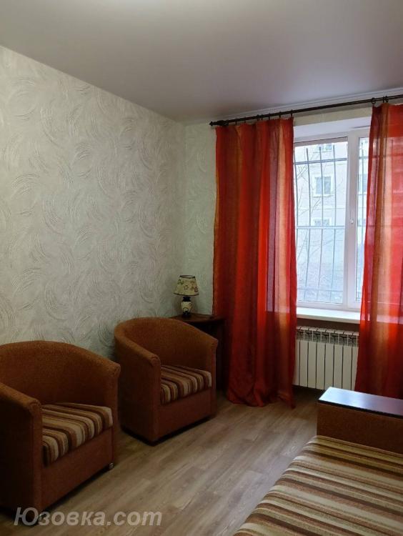 2-комн. квартира, 47м², с мебелью, 1/5 эт., ДОНЕЦК