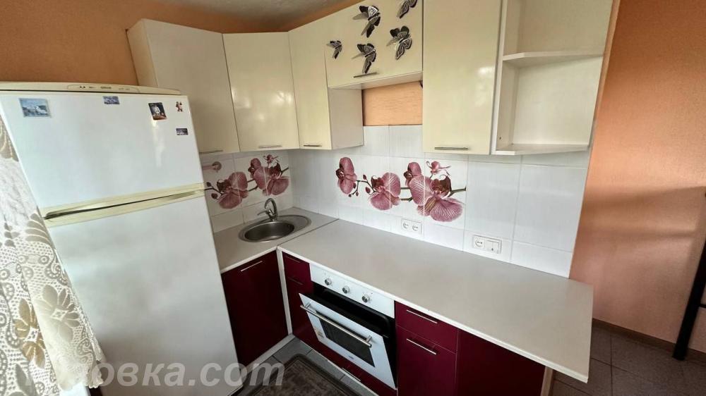 3-комн. квартира, 46 м², вторичка, 3/4 эт., ДОНЕЦК