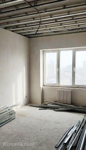 4-комн. квартира, 180 м², вторичка, 8/21 эт., ДОНЕЦК