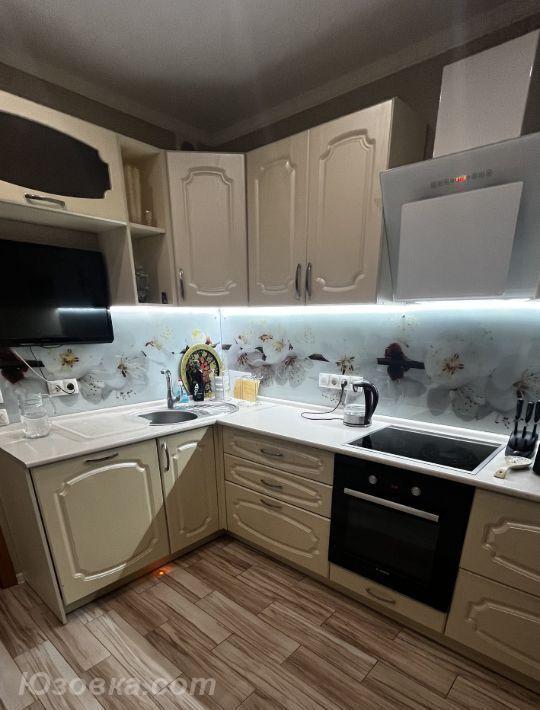 2-комн. квартира, 48м², с мебелью, 2/9 эт., ДОНЕЦК