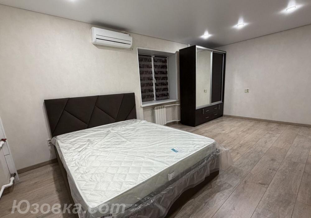 1-комн. квартира, 33м², с мебелью, 4/5 эт., ДОНЕЦК