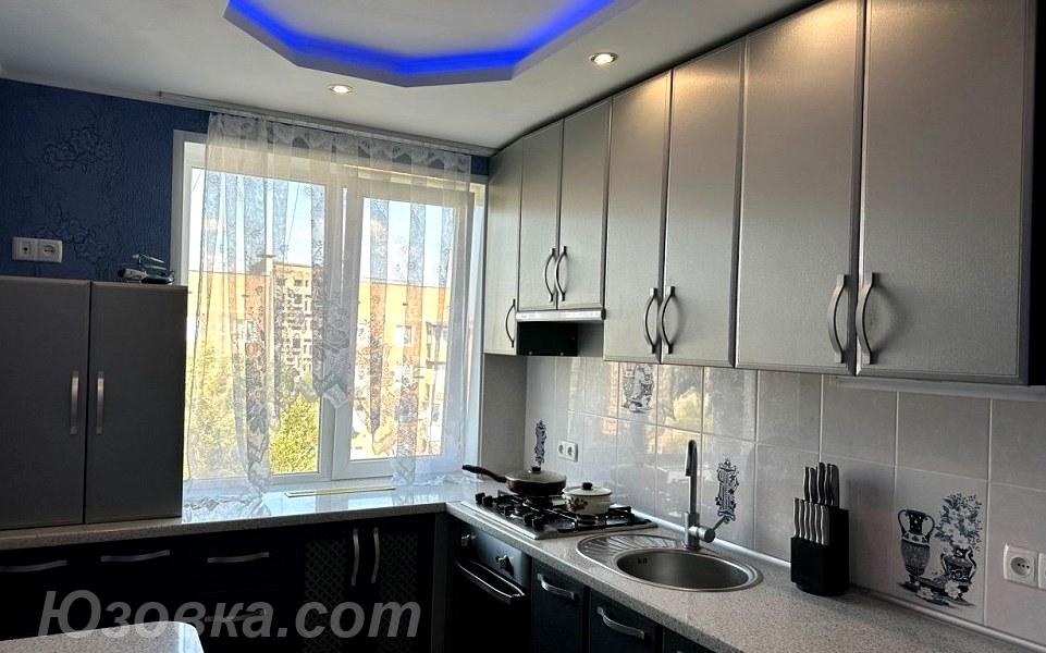 2-комн. квартира, 48 м², вторичка, 9/9 эт., ДОНЕЦК