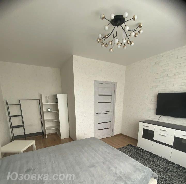 1-комн. квартира, 42м², с мебелью, 7/9 эт.