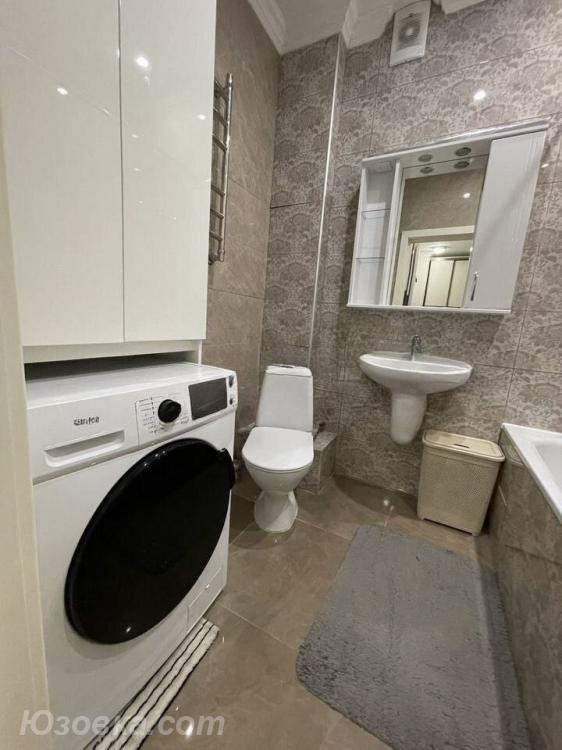 1-комн. квартира, 37м², с мебелью, 3/5 эт., ДОНЕЦК