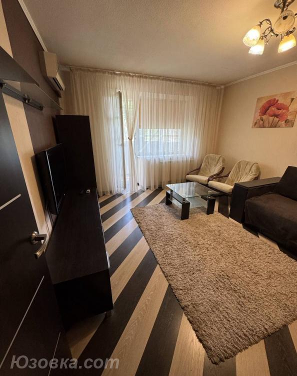 1-комн. квартира, 32м², с мебелью, 5/5 эт., ДОНЕЦК