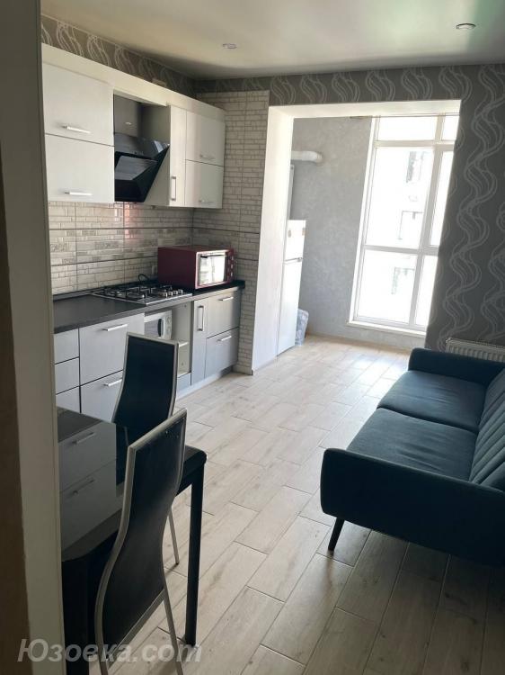1-комн. квартира, 48м², с мебелью, 4/10 эт., ДОНЕЦК