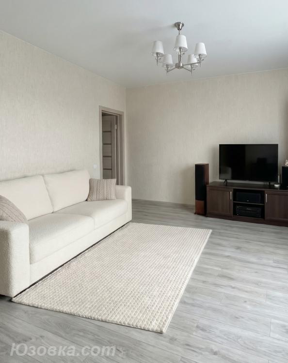 2-комн. квартира, 49м², с мебелью, 4/9 эт., ДОНЕЦК