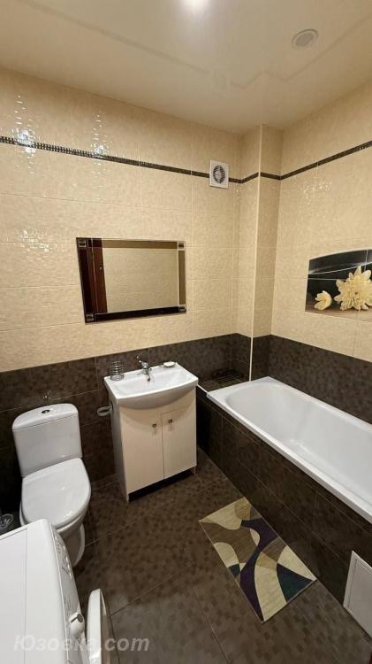 2-комн. квартира, 60м², с мебелью, 3/5 эт., ДОНЕЦК