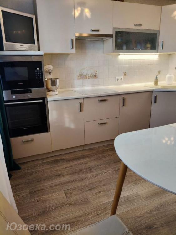 2-комн. квартира, 35м², с мебелью, 3/9 эт., ДОНЕЦК