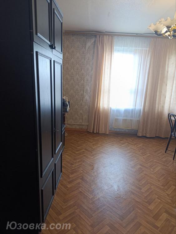 2-комн. квартира, 50 м², вторичка, 9/9 эт., ДОНЕЦК