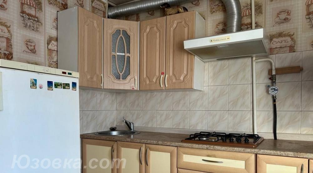 1-комн. квартира, 38м², с мебелью, 3/9 эт., ДОНЕЦК