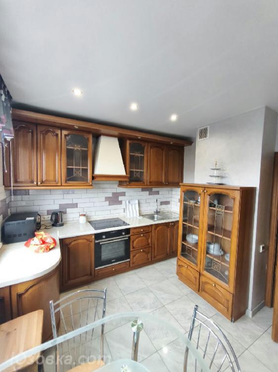 2-комн. квартира, 52м², с мебелью, 3/9 эт., ДОНЕЦК