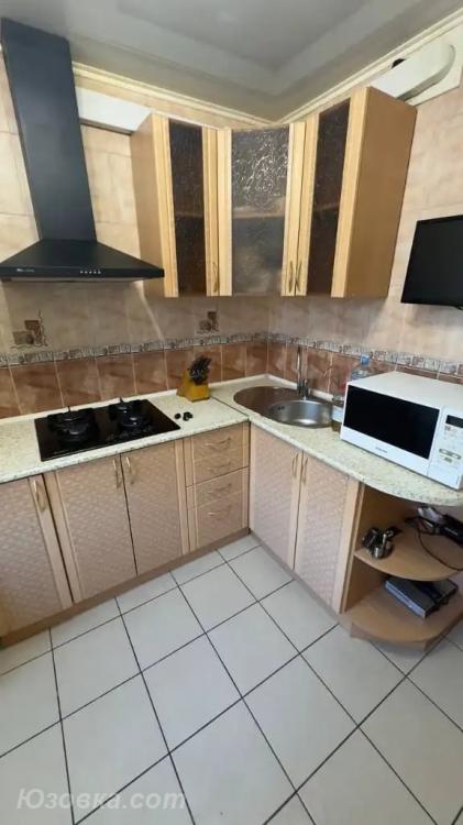 1-комн. квартира, 37м², с мебелью, 4/9 эт., ДОНЕЦК