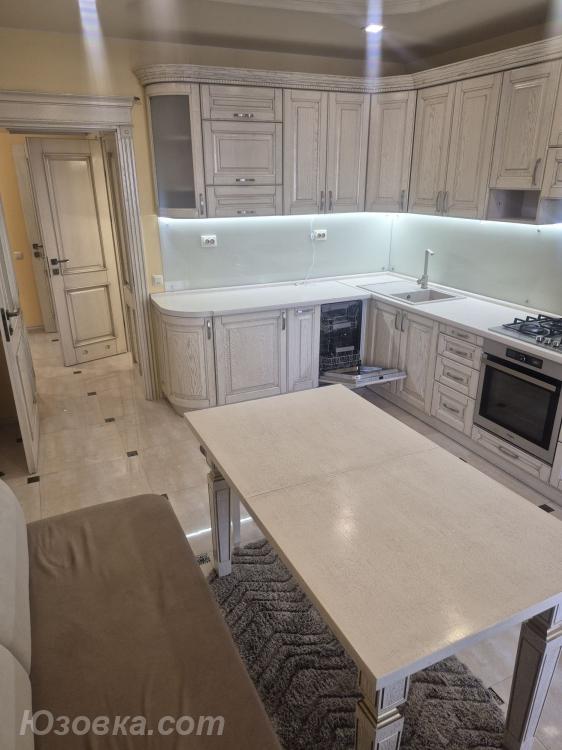 2-комн. квартира, 55м², с мебелью, 7/15 эт., ДОНЕЦК