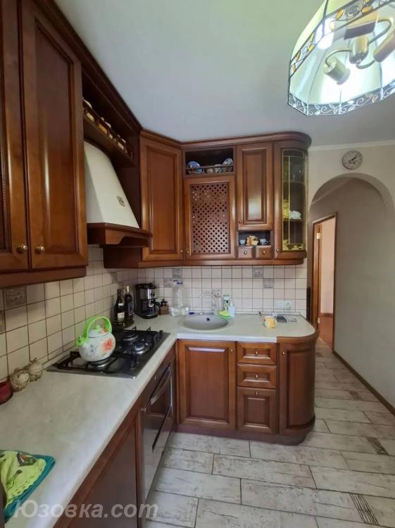 2-комн. квартира, 45м², мебель частично, 4/5 эт., ДОНЕЦК