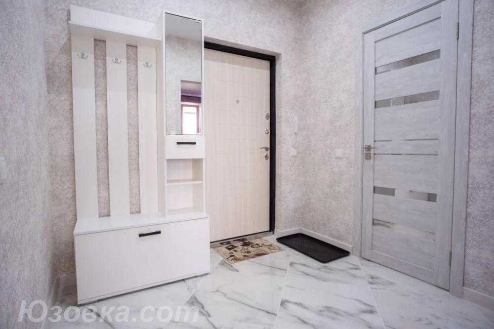 2-комн. квартира, 67м², с мебелью, 4/9 эт., ДОНЕЦК