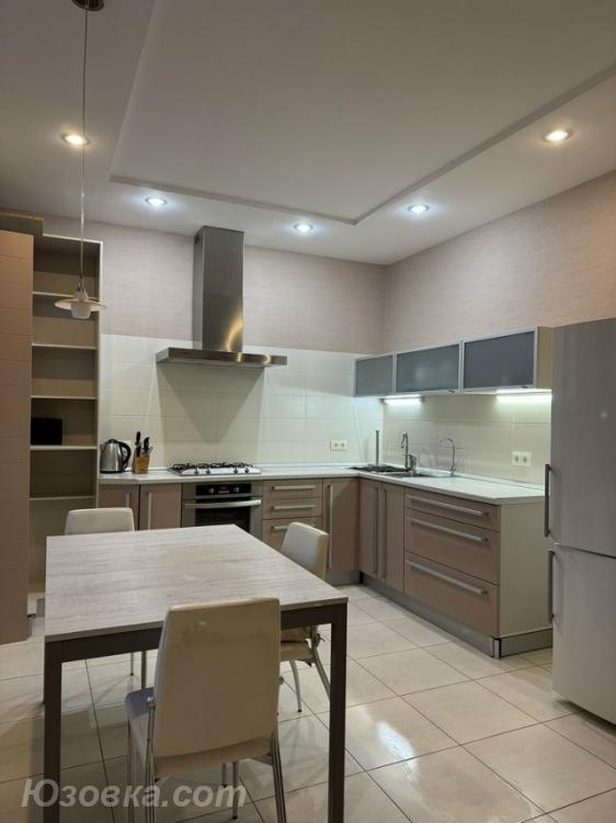 1-комн. квартира, 40м², с мебелью, 3/5 эт., ДОНЕЦК