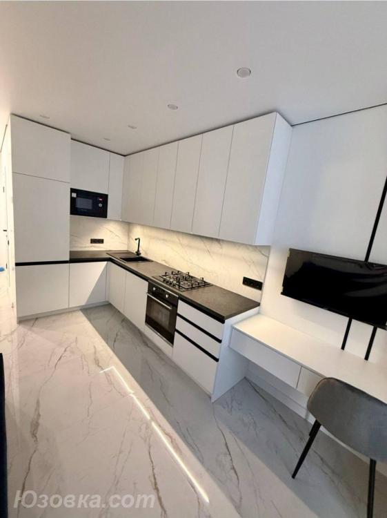 2-комн. квартира, 54м², с мебелью, 2/9 эт., ДОНЕЦК