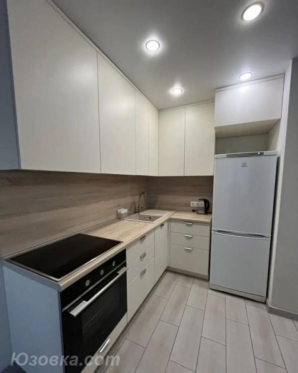 2-комн. квартира, 50м², с мебелью, 2/9 эт., ДОНЕЦК