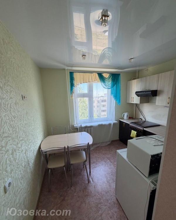 1-комн. квартира, 38м², с мебелью, 4/5 эт., ДОНЕЦК