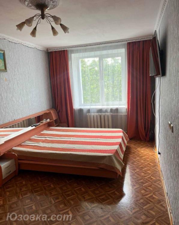 2-комн. квартира, 48м², с мебелью, 3/5 эт., ДОНЕЦК