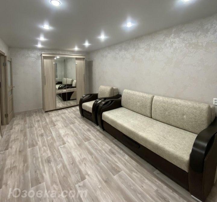 1-комн. квартира, 36м², с мебелью, 4/5 эт., ДОНЕЦК