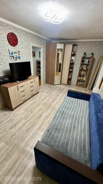 3-комн. квартира, 60м², с мебелью, 3/9 эт., ДОНЕЦК