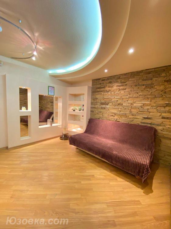 2-комн. квартира, 75м², с мебелью, 16/17 эт.