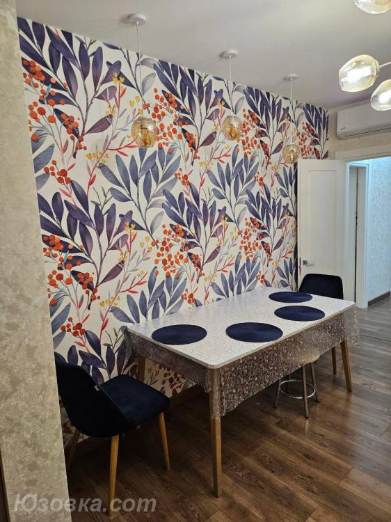 2-комн. квартира, 55м², с мебелью, 4/5 эт., ДОНЕЦК