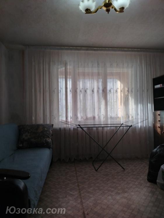 2-комн. квартира, 34м², с мебелью, 2/9 эт., ДОНЕЦК