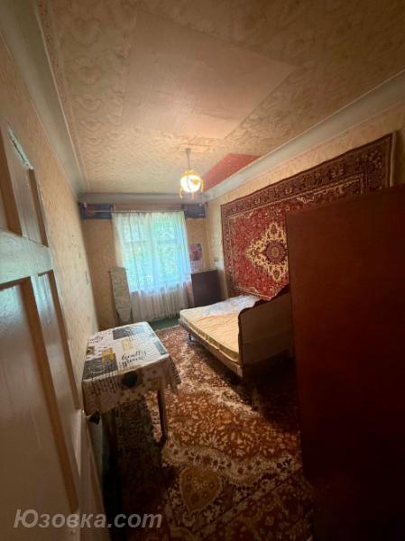 2-комн. квартира, 50 м², вторичка, 2/2 эт., ДОНЕЦК