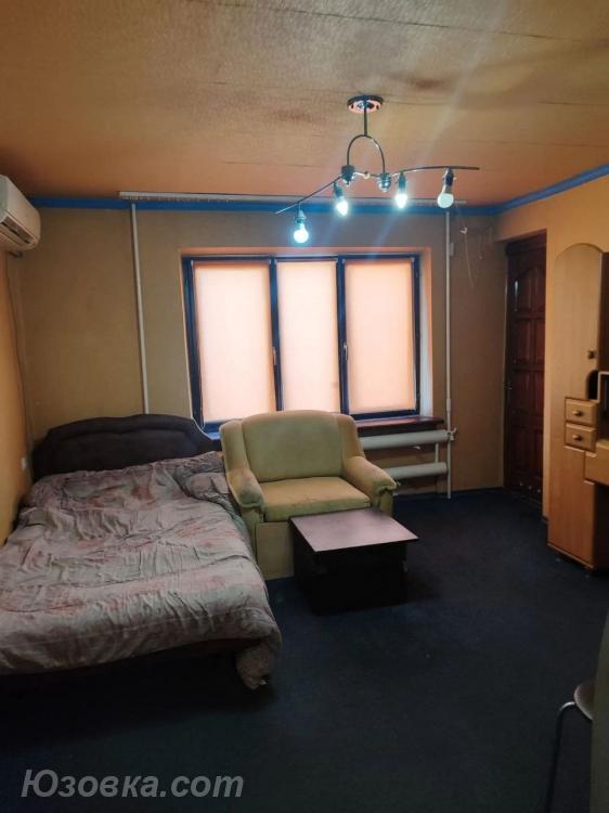 2-комн. квартира, 52 м², вторичка, 5/9 эт., ДОНЕЦК