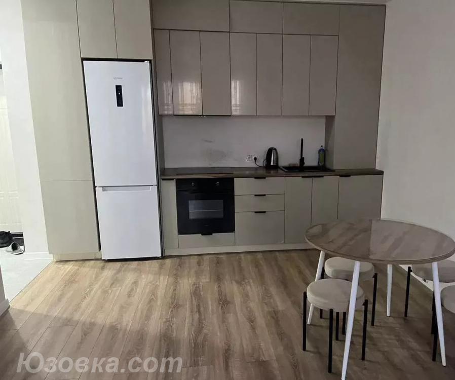 2-комн. квартира, 45м², с мебелью, 2/9 эт., ДОНЕЦК