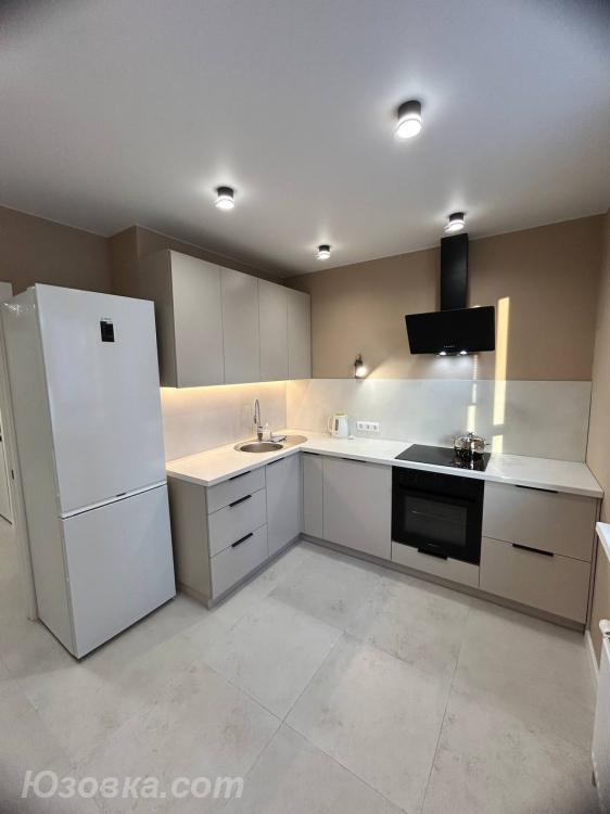 2-комн. квартира, 60м², с мебелью, 4/10 эт., ДОНЕЦК