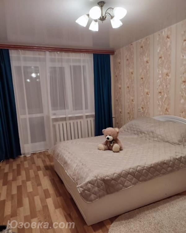 2-комн. квартира, 54м², с мебелью, 2/5 эт., ДОНЕЦК