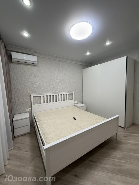 2-комн. квартира, 56м², с мебелью, 6/14 эт., ДОНЕЦК