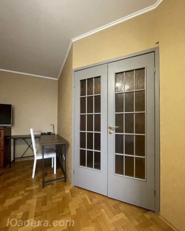 1-комн. квартира, 37м², с мебелью, 4/5 эт., ДОНЕЦК