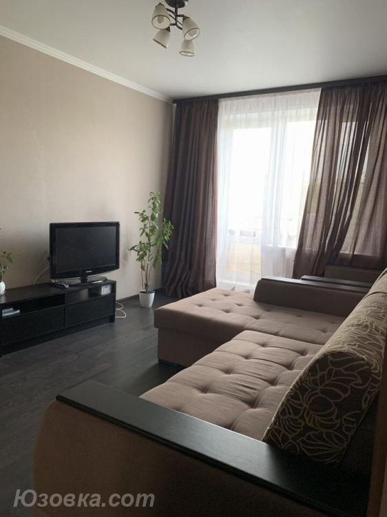1-комн. квартира, 38м², с мебелью, 4/5 эт., ДОНЕЦК
